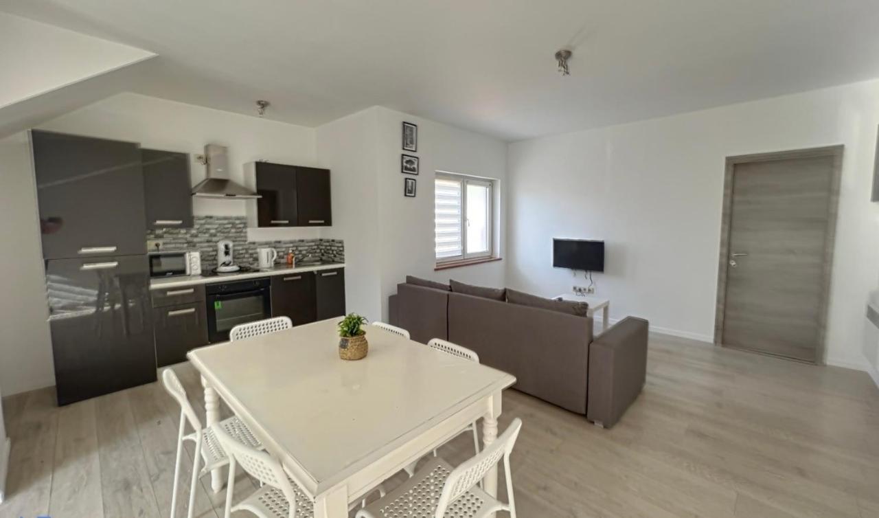 Апартаменти Gohysart 51B 1 Bruxelles-Charleroi-Airport Екстер'єр фото